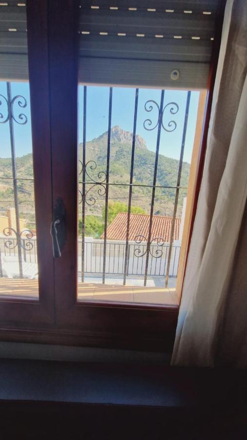 Maryvilla Zohra Calpe Luaran gambar
