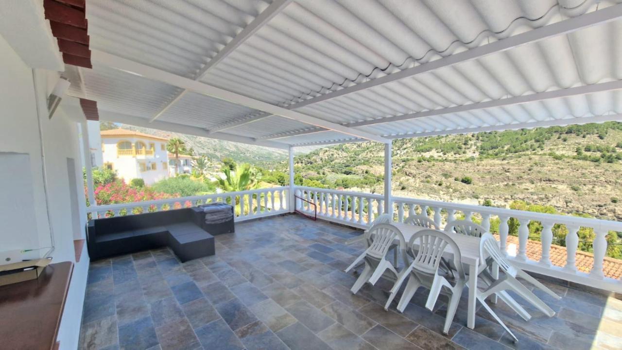 Maryvilla Zohra Calpe Luaran gambar