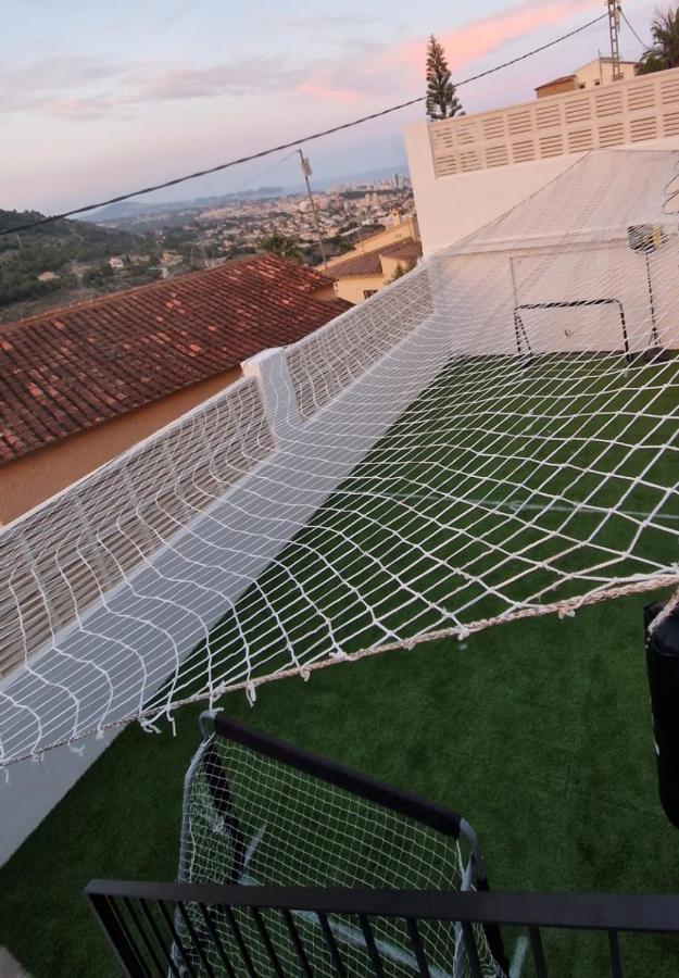 Maryvilla Zohra Calpe Luaran gambar