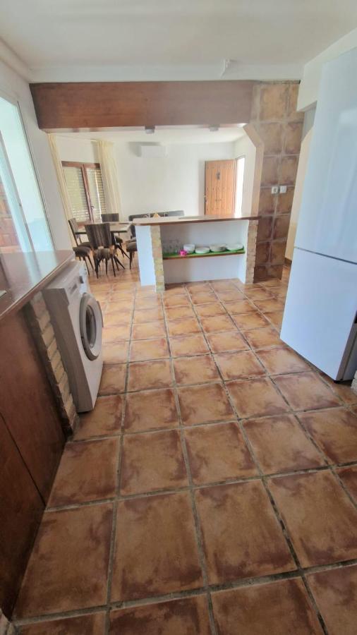 Maryvilla Zohra Calpe Luaran gambar