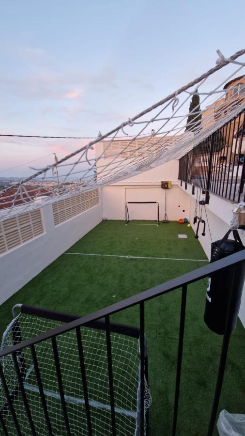 Maryvilla Zohra Calpe Luaran gambar