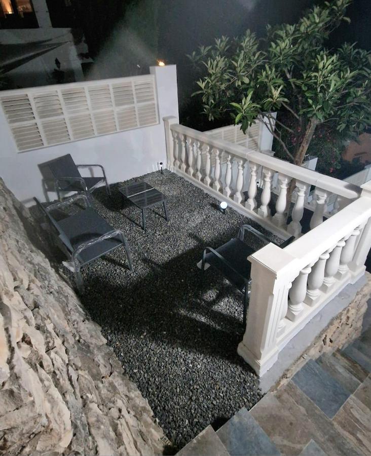 Maryvilla Zohra Calpe Luaran gambar