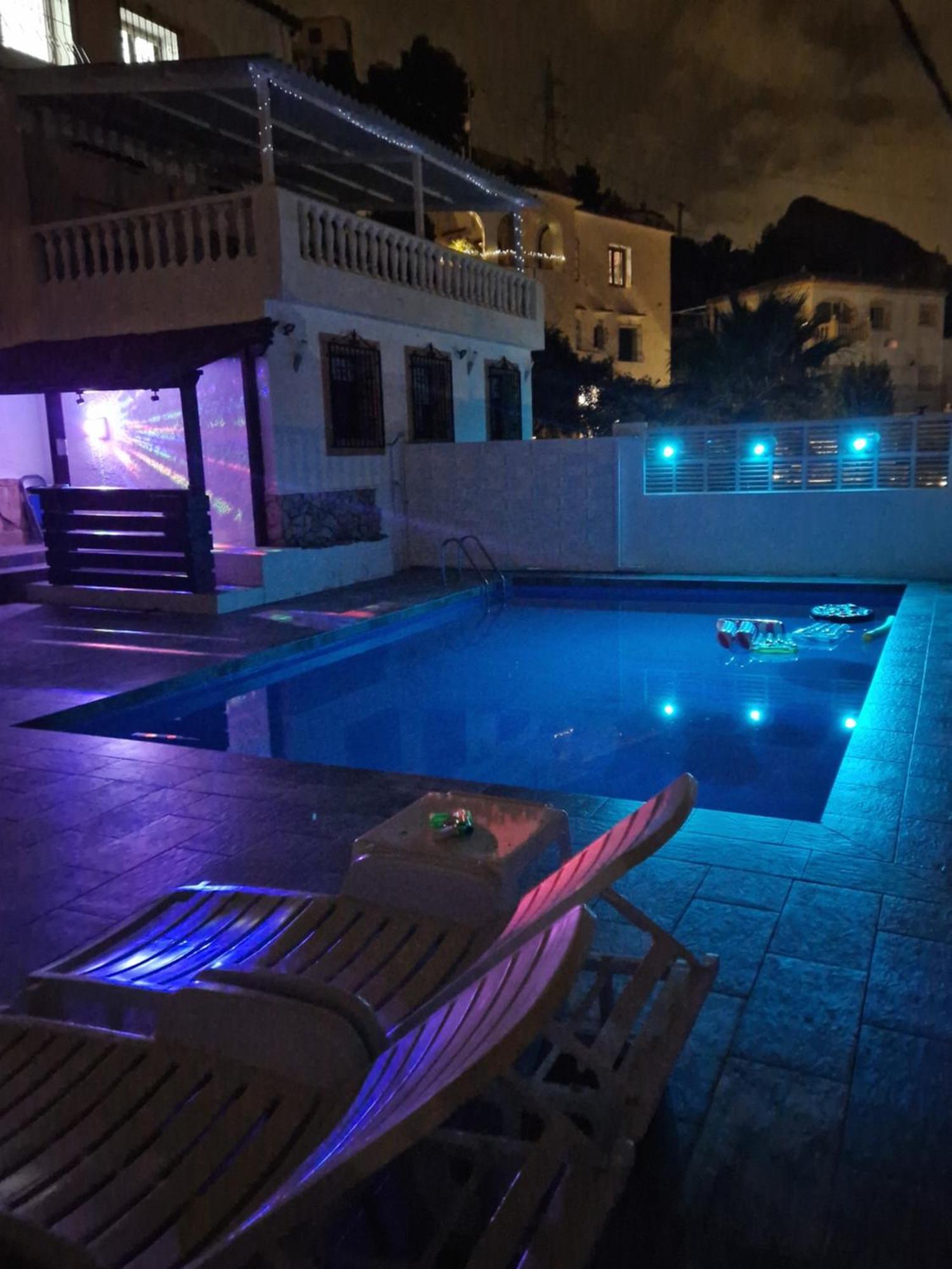 Maryvilla Zohra Calpe Luaran gambar