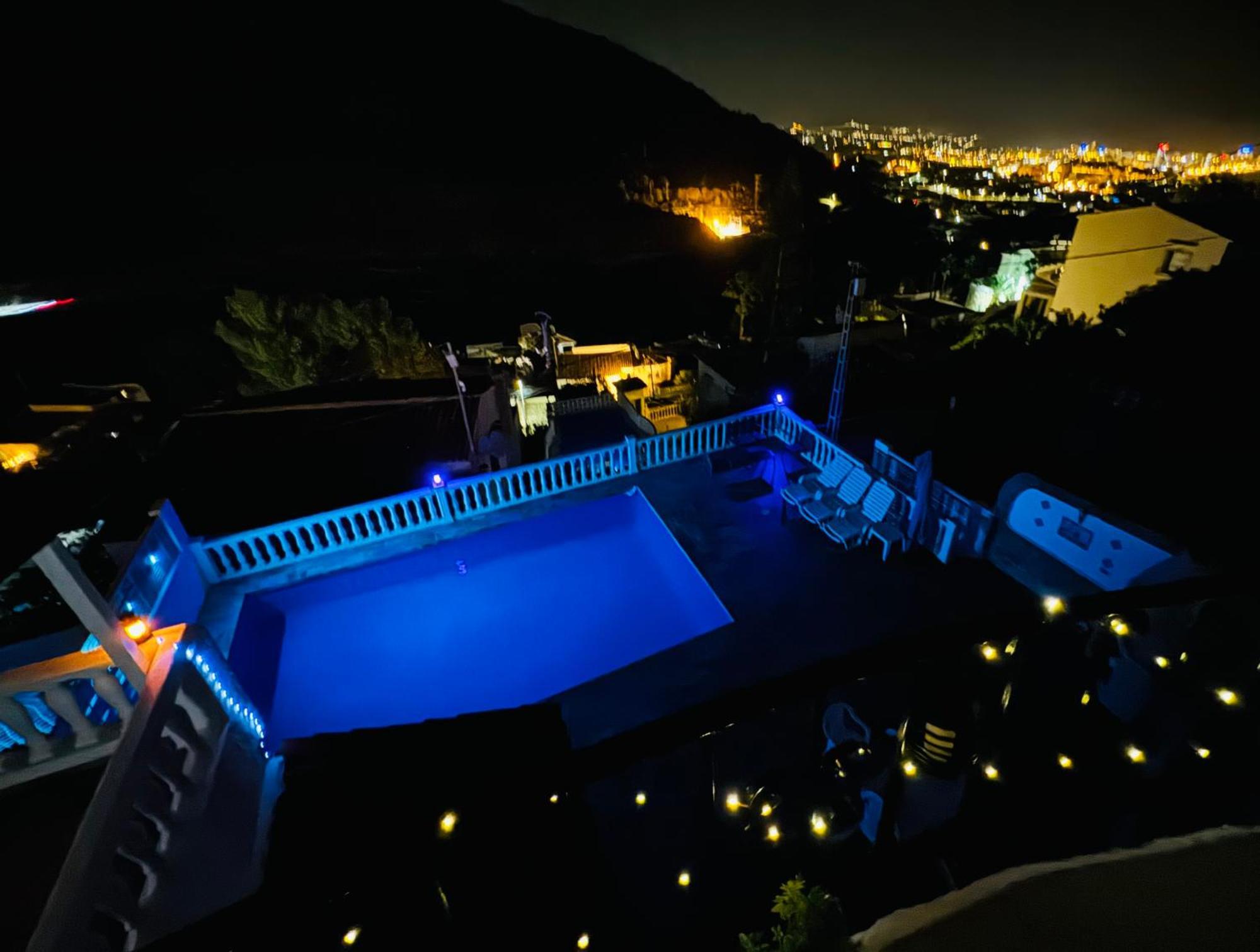 Maryvilla Zohra Calpe Luaran gambar
